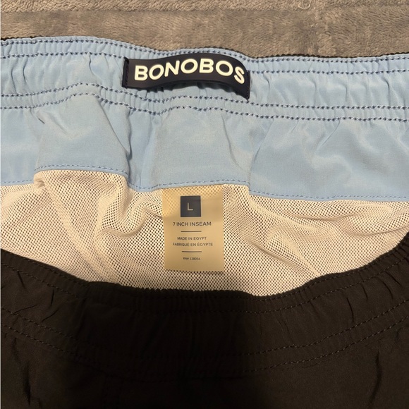 Bonobos Mens Swim Shorts in Black with White Accents - Picture 2 of 3